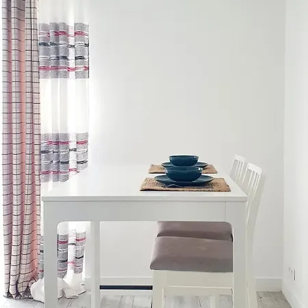 Appartement Beau Bien A 15 Minutes De Paris La Defense à Rueil-Malmaison Extérieur photo